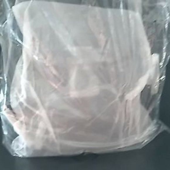 🔥Michael Kors Abbey Large Nylon Backpack Navy🔥 - Picture 2 of 10